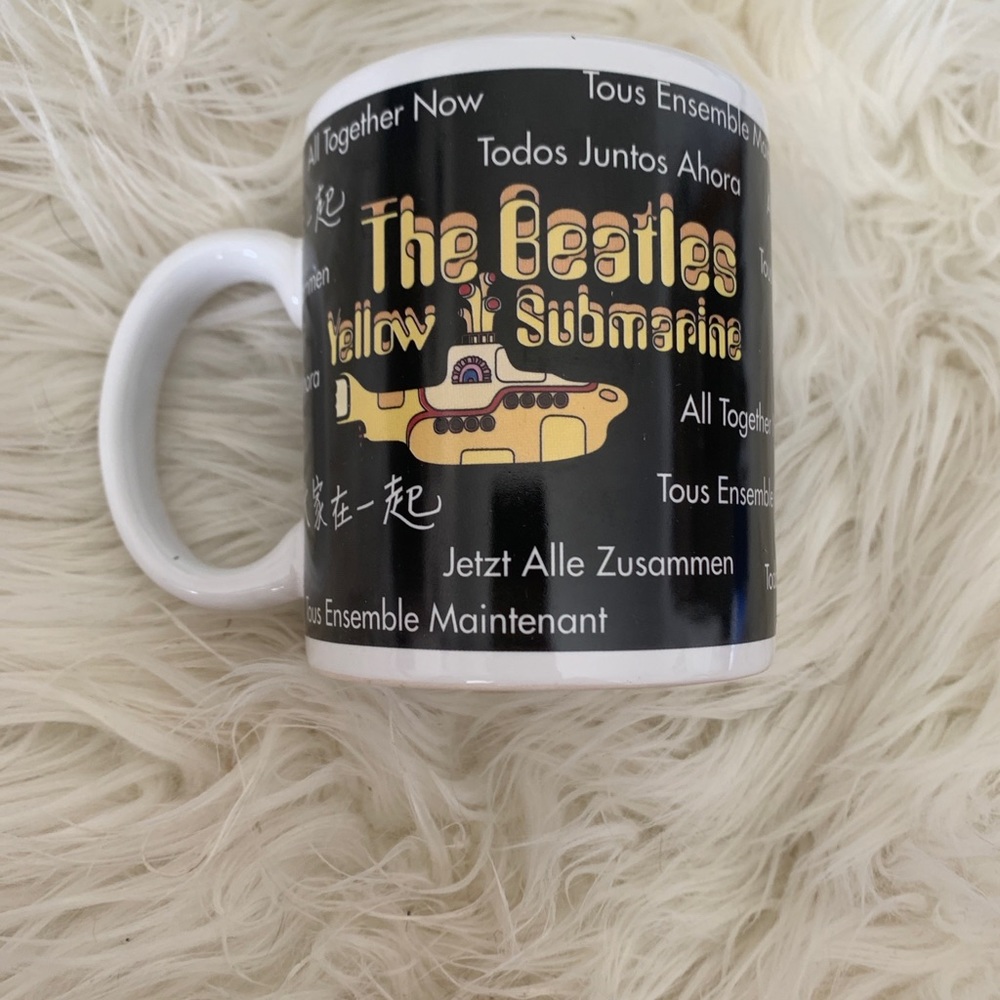 ✨Vandor 1999 The Beatles Yellow Submarine All Together Now Coffee Mug Cup✨